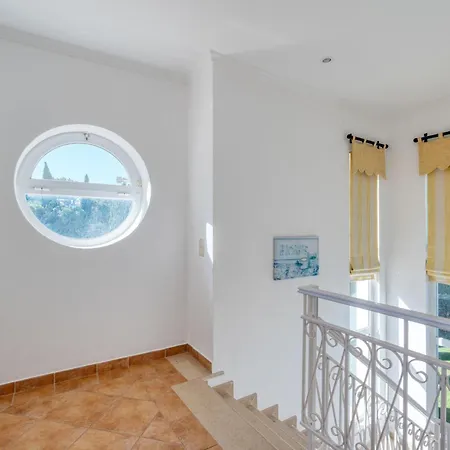 Vista Do Mar E Golf By Interhome Vale do Lobo